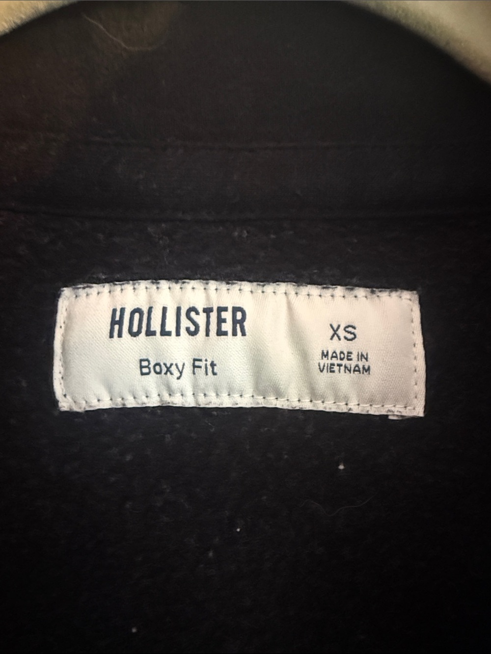 Hollister Men's Black Quarter-Zip Pullover Sweater - Picture 4 of 6